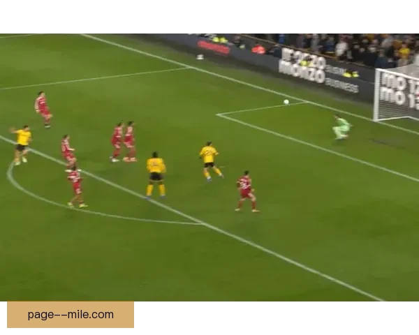 亨德森英超客场屡次神扑零封利物浦展现扑救神勇助队取胜