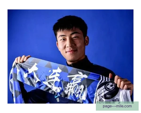 何宇鹏大连人解散后自由加盟北京国安担任右后卫角色